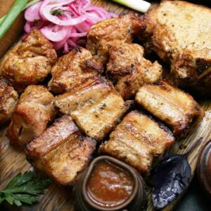 Шашличний сет зі свинини з доставкою по Києву - Замовити шашлик з доставкою по Києву від сервісу Шашлик Online